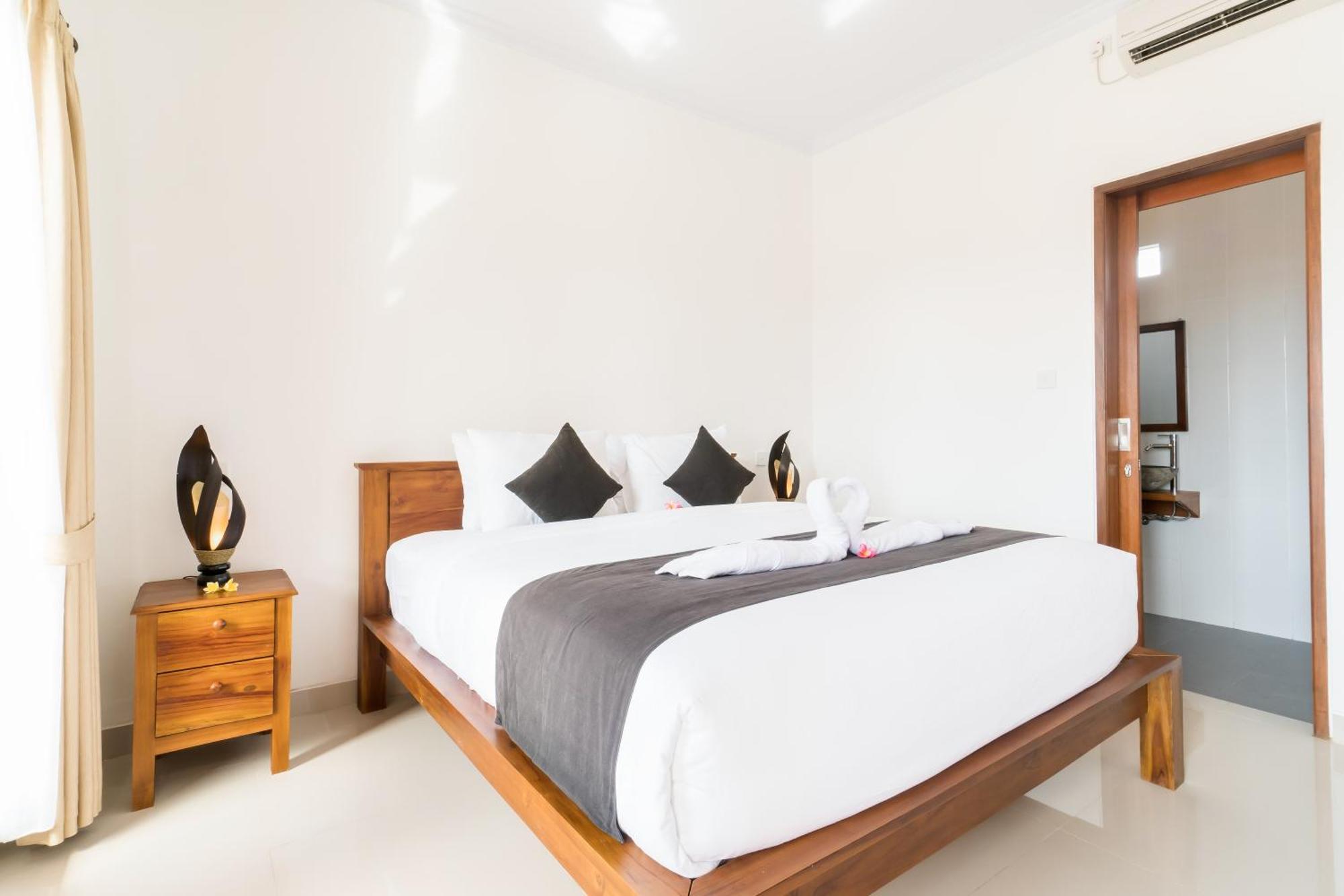 Raka Rai Homestay Canggu  Exterior photo